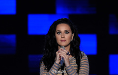 Katy Perry - Rise & Roar