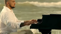 Sofi Marinova - MOYAT RAY