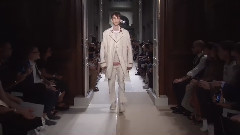 Fashion Show - Valentino Men's Spring Summer 2017