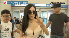 Tiffany(少女时代),太妍(少女时代),少女时代-TTS,少女时代 - 韩国仁川机场出境 金泰妍&黄美英Cut