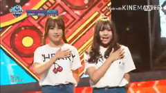 严智(GFriend),素媛(GFriend),银河(GFriend),信飞(GFriend),GFriend - 你还有我(NAVILLERA)