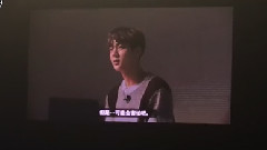 防弹少年团,JIN(防弹少年团) - 演唱会JIN采访MV