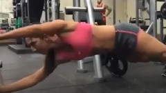 音乐短片 - Let men from kui not equal to women