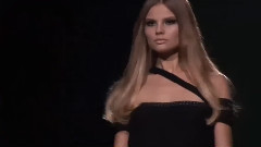 Fashion Show - Runway Icons - Karlie Kloss