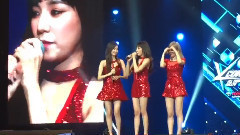 少女时代,少女时代-TTS - 太妍在舞台上大声的说今天是Tiffany的生日