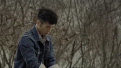 周殷廷 - 逃兵