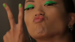 Demi Lovato - Neon Lights
