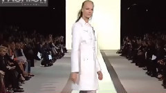 Fashion Show - Nina Ricci Spring Summer 2002