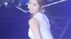 子瑜(Twice),2PM,TWICE - Go Crazy 合作舞台