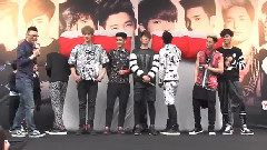 SpeXial - 成员们躺床合照 Part5