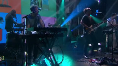 Local Natives - Past