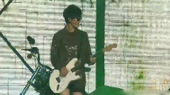 李宇春 - Guitar