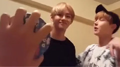 V(防弹少年团),JIMIN(防弹少年团),J-HOPE(防弹少年团),防弹少年团 - 在东京聚餐的防弹少年团.