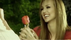 Gloria - Ako Te Nyama