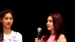 Somi,I.O.I - 建国大学签售会 Part.3