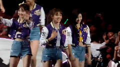 TWICE - TWICE七月国外舞台表演连唱三首