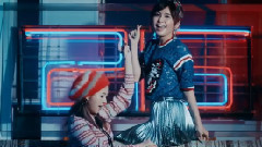 AAA - Jewel