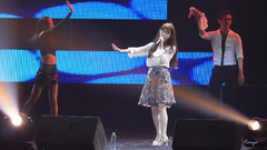 IU - 不是吗