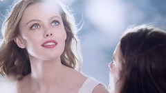 Fashion Show - Nina Ricci - Nina & Luna TV Spot 45s