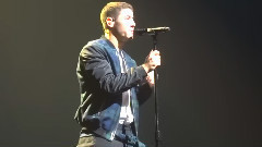 Nick Jonas,Demi Lovato - Close