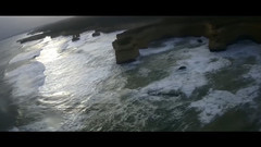 音乐短片 - Never Alone