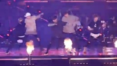 防弹少年团 - FIRE