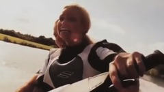 音乐短片 - 国外最新搞笑合集