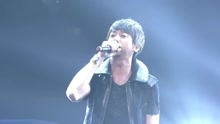 信 - 天高地厚 小米剑侠世界演唱会现场