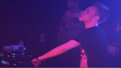 Calvin Harris - I Need Your Love (Nicky Romero Remix)