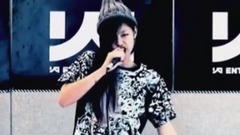 YG Family,BLACKPINK - 论迷妹的养成方式 Jennie超赞混剪