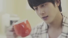 东方神起 - Two Of Us