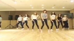 AOA,金雪炫(AOA),朴草娥(AOA),申智珉(AOA) - 短发