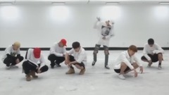 防弹少年团 - Hard Carry