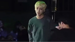 V(防弹少年团),防弹少年团 - Save ME