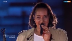 Cassandra Steen - Stadt