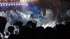 EXO,张艺兴(EXO) - < Angel >和每个人打招呼的艺兴