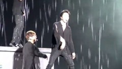 EXO,SUHO(EXO) - White Noise