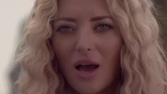 音乐短片 - Cine M-a Facut Om Mare