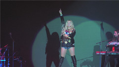 Kesha - We R Who We R(2016年北京演唱会现场版)
