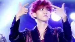 EXO,边伯贤(EXO) - 飞吻&比哈特