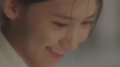少女时代,允儿(少女时代) - 安娜哼着歌煮拉面&盖掉监视器后跳舞