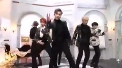 田柾国(防弹少年团),V(防弹少年团) - 血汗泪(Blood Sweat&Tears)