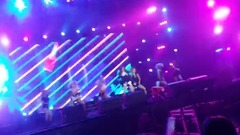 金泫雅 - 因为红