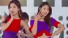 金雪炫(AOA),HaNi(EXID),子瑜(Twice) - 雪炫倒地 周子瑜看傻眼 彩排摔倒画面曝光!