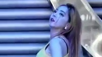 韩国群星 - Wiggle Wiggle