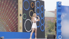Bada,洪真英,韩国群星,Brave Girls,LABOUM - 高跟鞋&变了