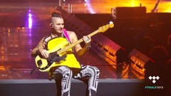 DNCE - Body Moves & Cake By The Ocean