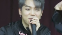 JIMIN(防弹少年团) - 当粉丝夸JIMIN很帅时朴智旻害羞回答说我知道