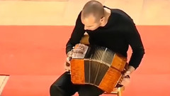 音乐短片 - 邮差