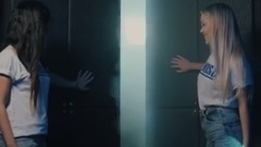 音乐短片 - Dynamite